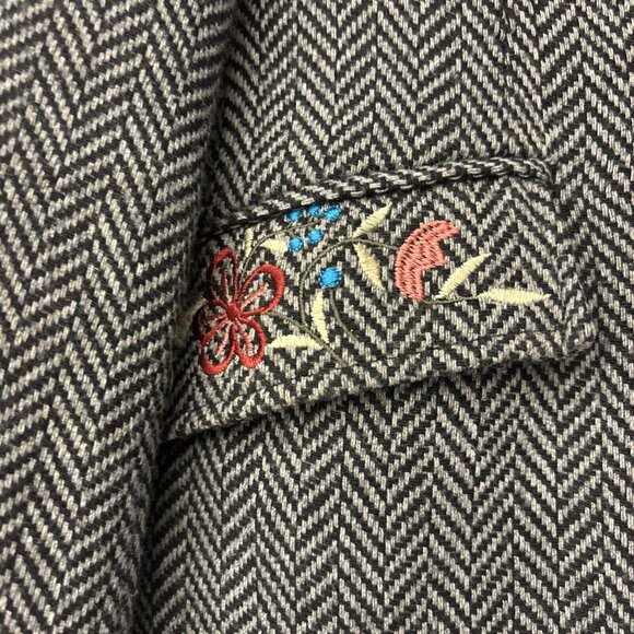 Wet Seal Womens Jacket Cropped Brown embroidered 2 buttons30% wool Size M - Picture 2 of 8